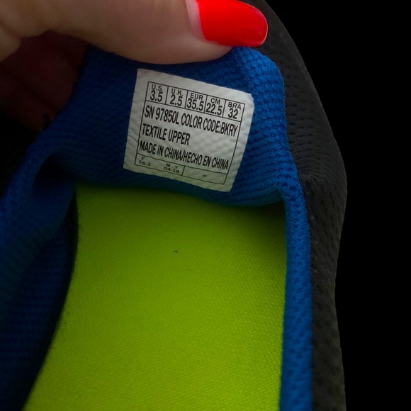 Skechers Go Walk GOGA Max Kids size 3.5 - Picture 7 of 8